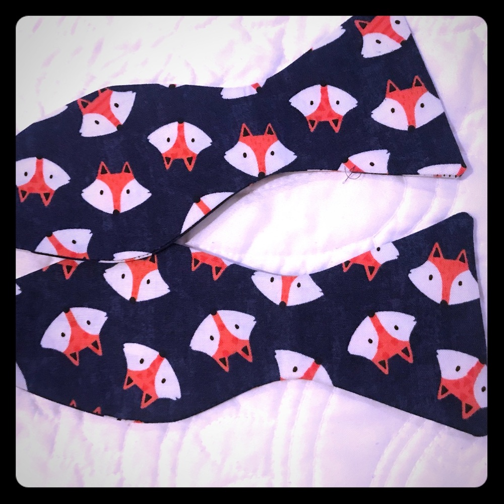 Fox Box tie 🦊